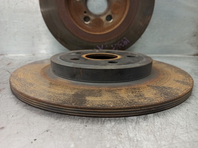 TOYOTA 4243152160 Тормозные диски в наличии Одесса