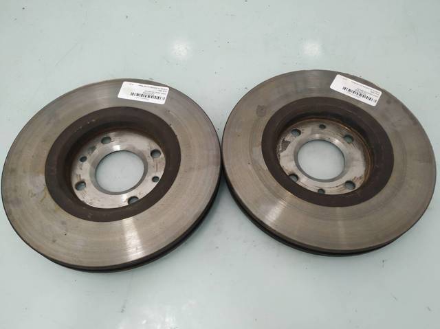 Disco do freio dianteiro 424984 PEUGEOT