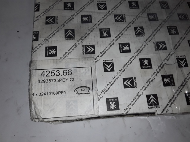 425366 PEUGEOT Передние тормозные колодки купить в Одесса