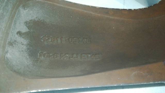 TOYOTA 4261105140 Диски колесные стальные (штампованные) в наличии Киев