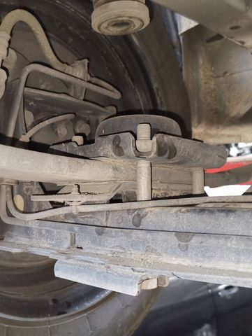 NISSAN 430104FA0C Подрамник задний в наличии Украина