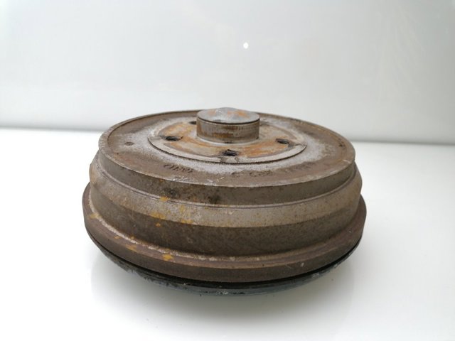 430431823R RENAULT Цапфа задняя левая купить в Кривой Рог