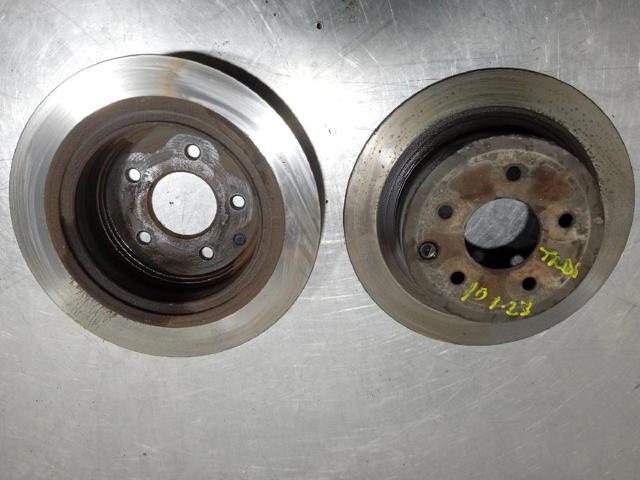 Disco do freio traseiro 43206JD00A NISSAN