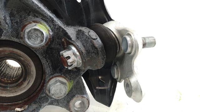 TOYOTA 4321102410 Цапфа передняя правая в наличии Николаев