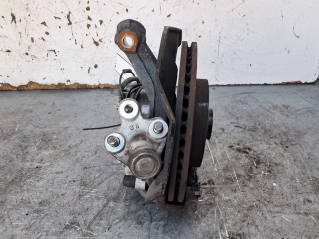 TOYOTA 432110H050 Цапфа передняя правая в наличии Житомир
