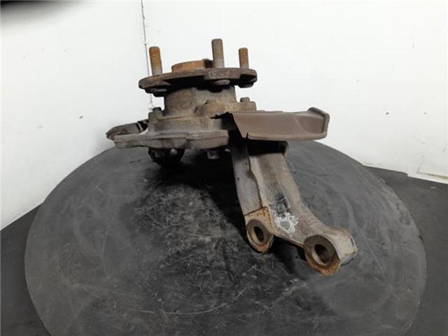432110R010 TOYOTA Цапфа передняя правая купить в Тернополь