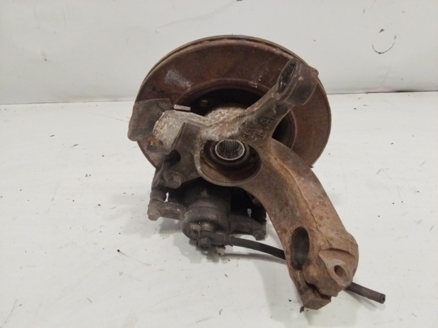 TOYOTA 432120H010 Цапфа передняя левая в наличии Киев