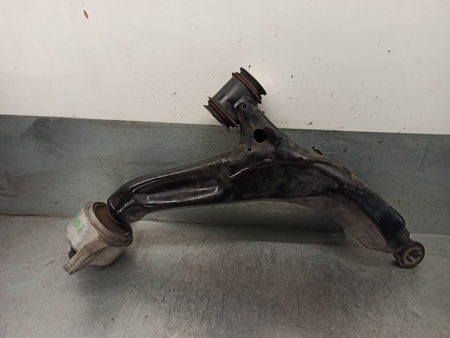4334039505 TOYOTA Нижняя левая шаровая опора купить в Ирпень