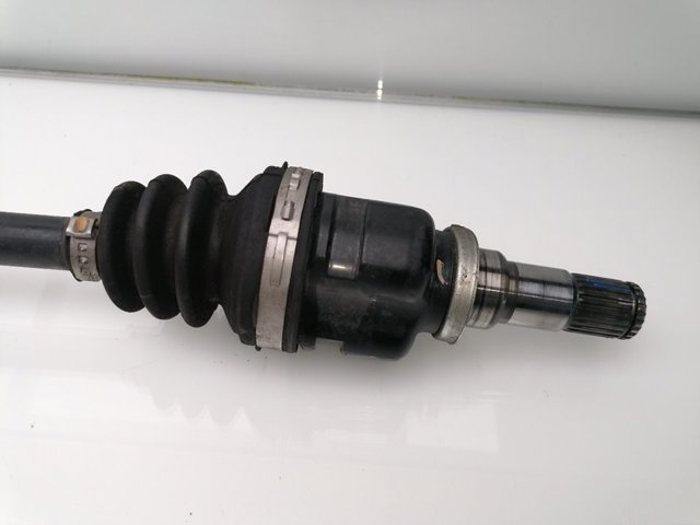 TOYOTA 434200D640 Полуось (привод) передняя левая в наличии Запорожье