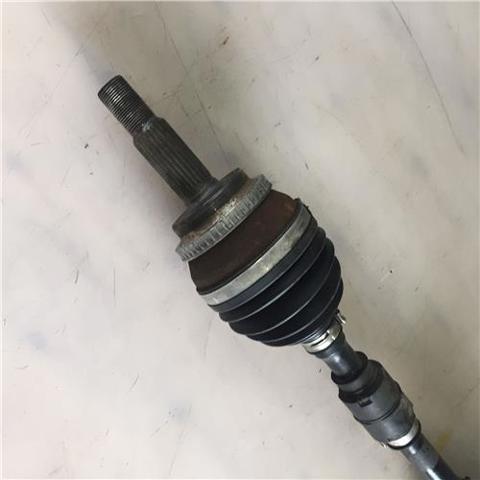 TOYOTA 434200F010 Полуось (привод) передняя левая в наличии Кривой Рог