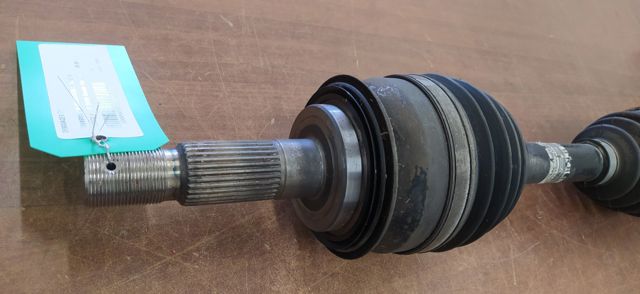 TOYOTA 434300K051 Полуось (привод) передняя в наличии Черновцы