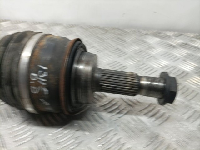 TOYOTA 4343060082 Полуось (привод) передняя в наличии Ирпень