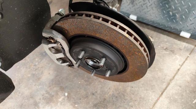 Disco do freio dianteiro 4351248140 TOYOTA