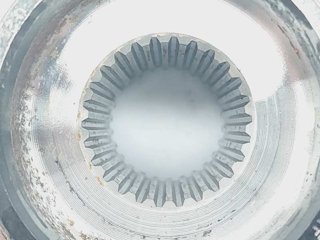 TOYOTA 43550K0010 Ступица передняя в наличии Черновцы