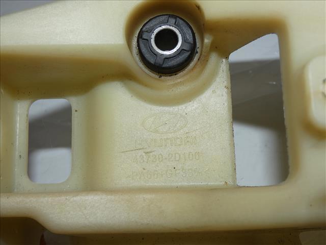 437302D100 HYUNDAI купить в Житомир