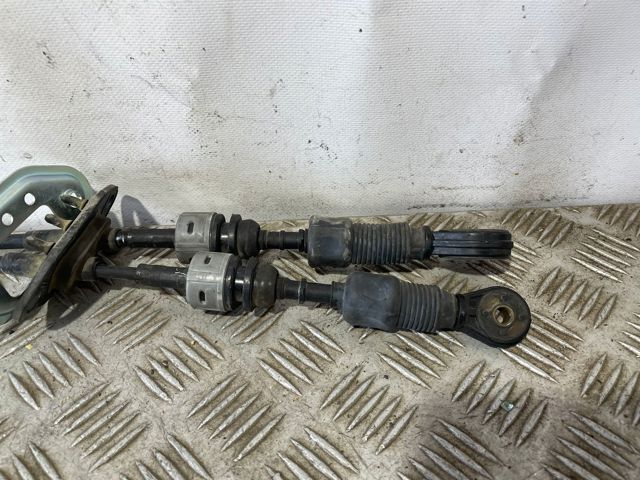 437941P100 HYUNDAI купить в Ирпень