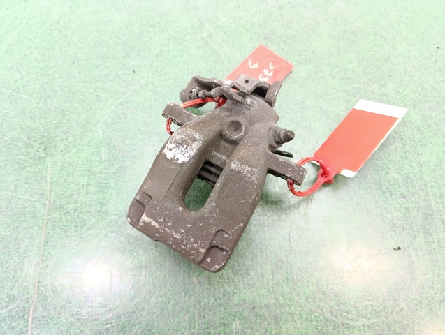 Suporte do freio traseiro direito 4400W6 PEUGEOT