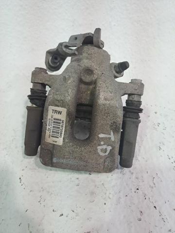 Suporte do freio traseiro direito 4401N7 PEUGEOT