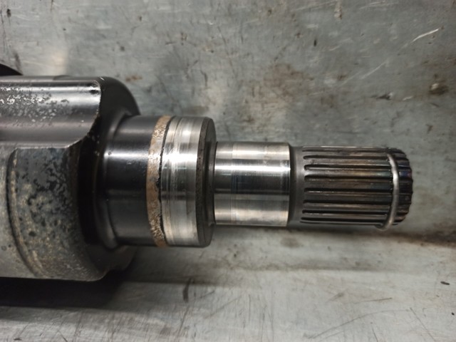 44101M68K50 SUZUKI Полуось (привод) передняя правая купить в Винница