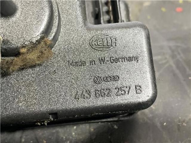 VAG 443862257B Блок управления центральным замком в наличии Житомир
