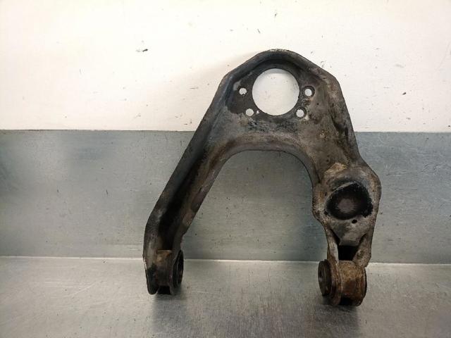 Braço oscilante superior esquerdo de suspensão dianteira 4440105000 Ssang Yong