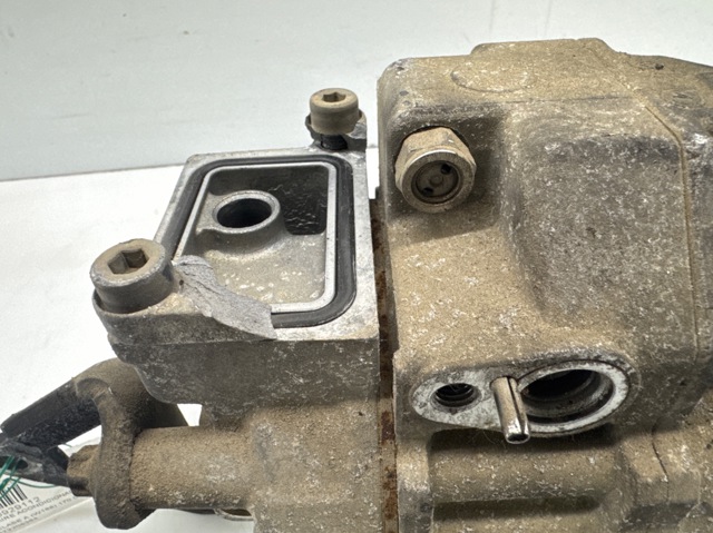 MERCEDES 4472208364 Компрессор кондиционера в наличии Житомир