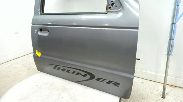 FORD 4487668 Дверь передняя правая в наличии Черновцы