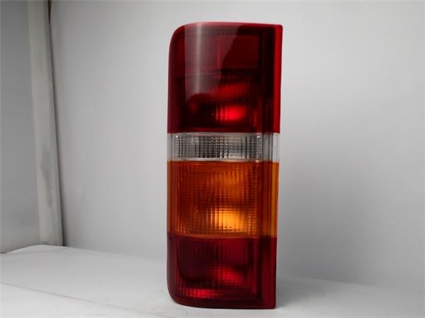 Lanterna traseira direita para Ford Fiesta Van 1.8 D RTK 4505431