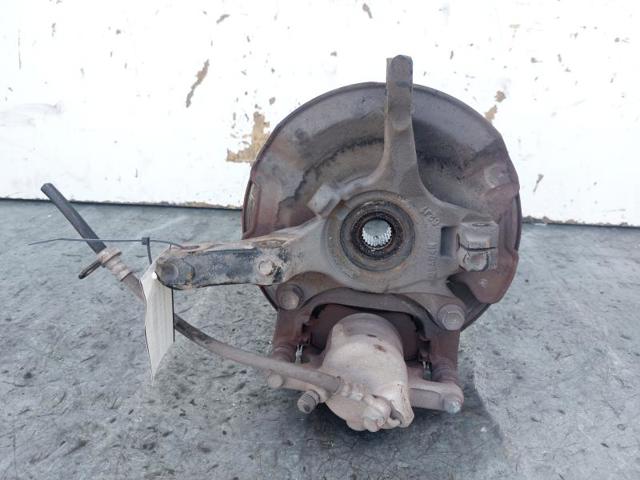 SUZUKI 4511162J10000 Цапфа передняя правая в наличии Украина