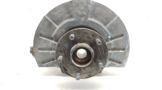SUZUKI 4511165J00 Цапфа (поворотный кулак) передний правый в наличии Черновцы