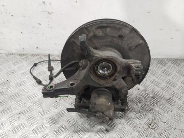 SUZUKI 4511179J51 Цапфа (поворотный кулак) передний правый в наличии Сумы