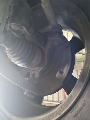 SUZUKI 4511179J51 Цапфа (поворотный кулак) передний правый в наличии Черкассы