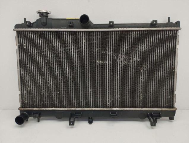 Radiador de esfriamento de motor 45111AG010 SUBARU