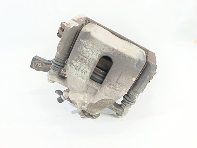 4515162J10 SUZUKI Цапфа (поворотный кулак) передний левый купить в Ирпень