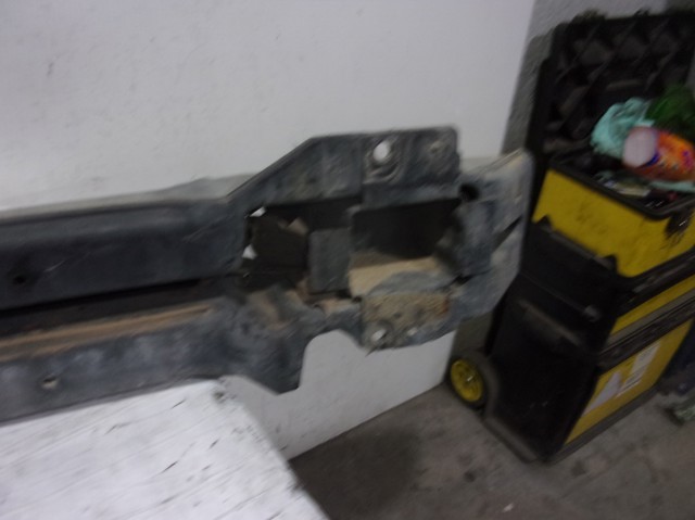 FORD 4515867 Усилитель бампера переднего в наличии Винница