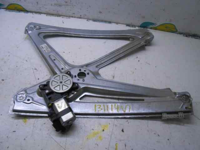 Mecanismo de acionamento de vidro da porta dianteira direita 4517200646 MERCEDES