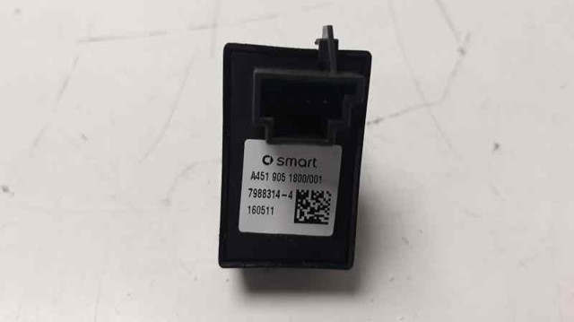 A4519051800 MERCEDES Кнопочный блок управления стеклоподъемником передний правый купить в Ровно