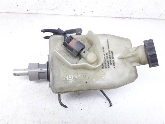 FORD 4525696 Цилиндр тормозной главный в наличии Тернополь