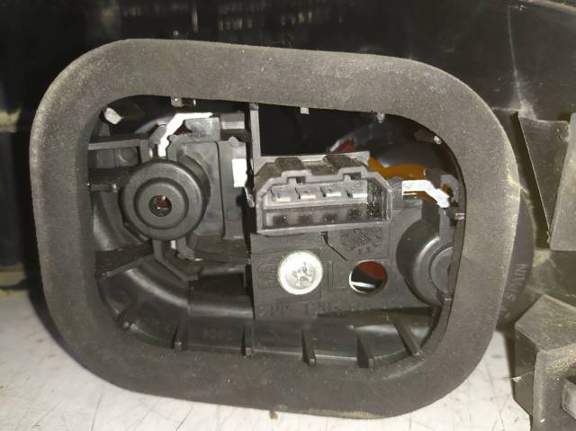 VAG 45404 Фонарь задний левый внешний в наличии Николаев