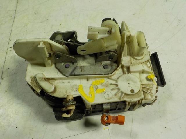 4589409AA CHRYSLER Замок водительской двери купить в Черновцы