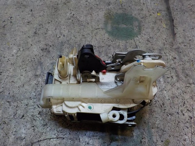 4589650AD CHRYSLER Замок двери задней правой купить в Хмельницкий