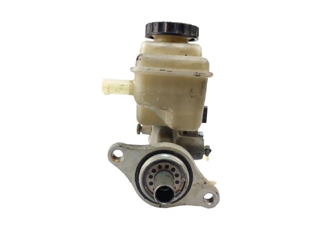 Cilindro mestre do freio 46010EB326 NISSAN