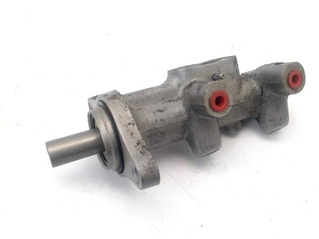 Cilindro mestre do freio 46010EB326 NISSAN