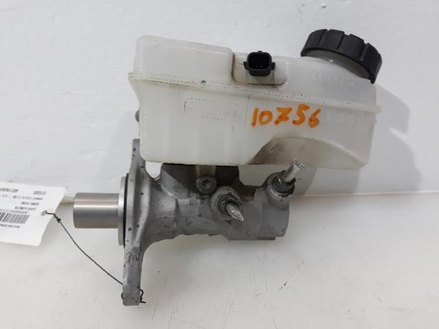 RENAULT 460119686R Цилиндр тормозной главный в наличии Одесса