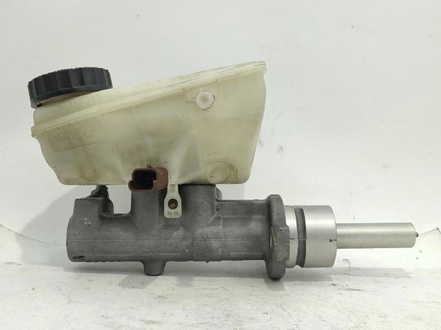 Cilindro mestre do freio Peugeot 807 E