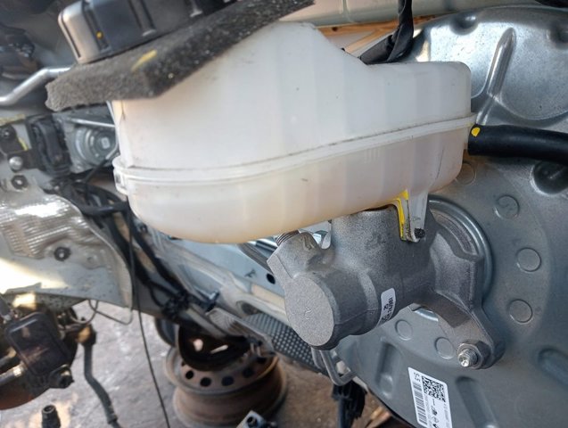 Tanque de cilindro mestre do freio (de fluido de freio) Renault DUSTER 2 HM