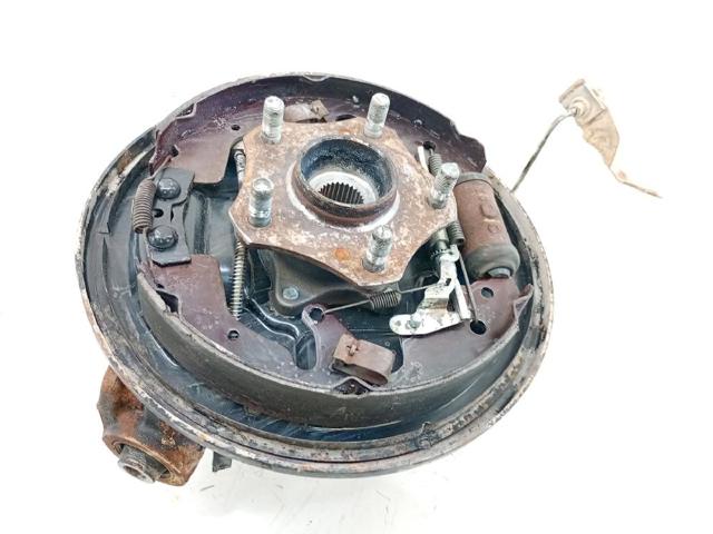 4611065J00 SUZUKI Цапфа задняя правая купить в Кривой Рог