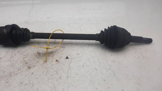 4615961 FORD Правая полуось купить в Ужгород