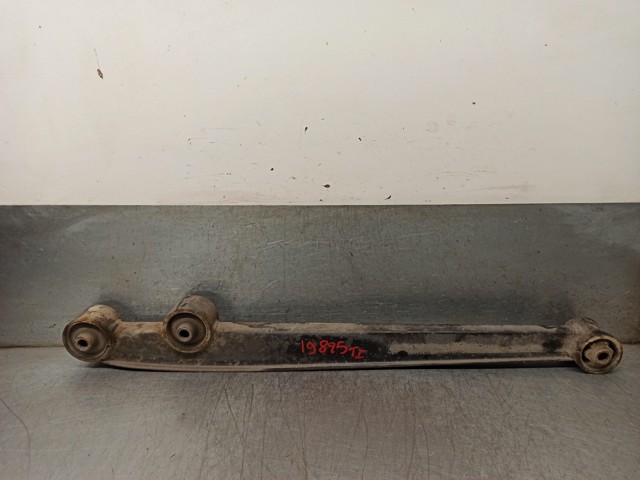 4620052E00 SUZUKI Нижний продольный рычаг купить в Харьков