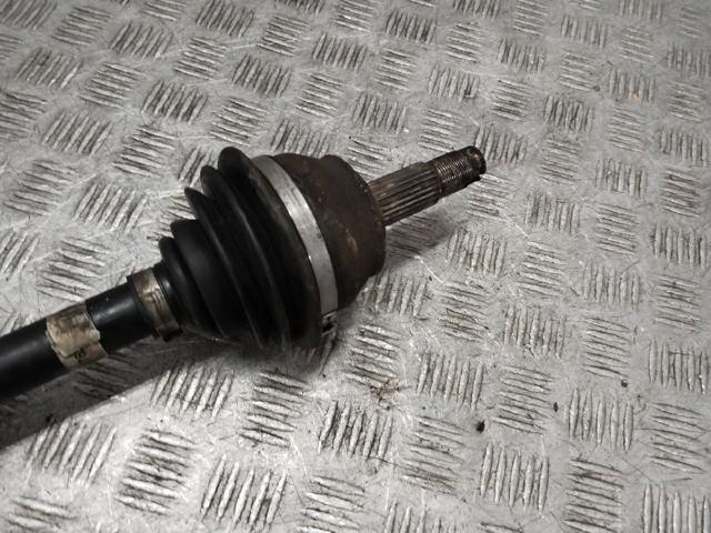 Semieixo (acionador) dianteiro direito Alfa Romeo 147 937